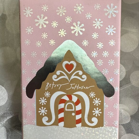 Betsey Johnson Gingerbread Holiday Christmas Necklace - NWT - Picture 3 of 4